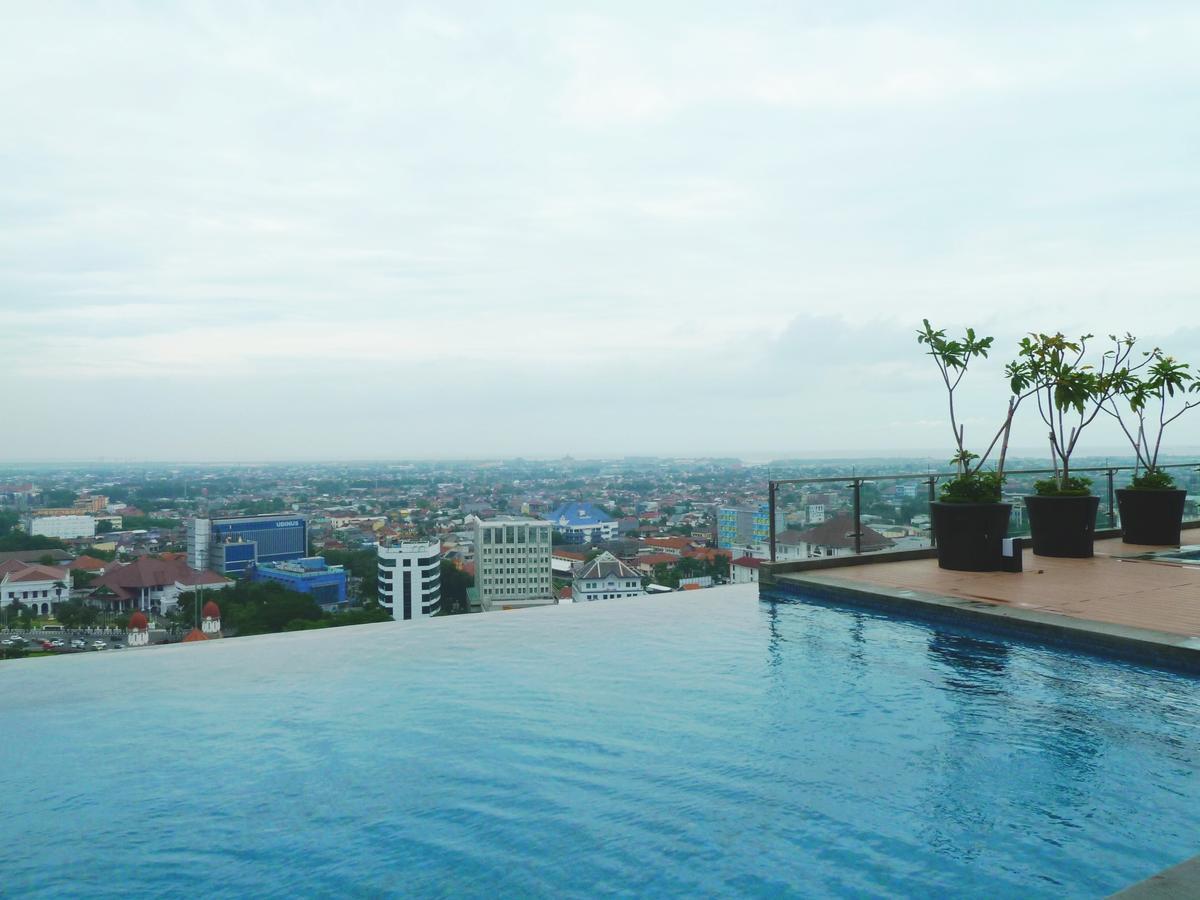 Pinnacle Apartment Pandanaran เซอมารัง ภายนอก รูปภาพ